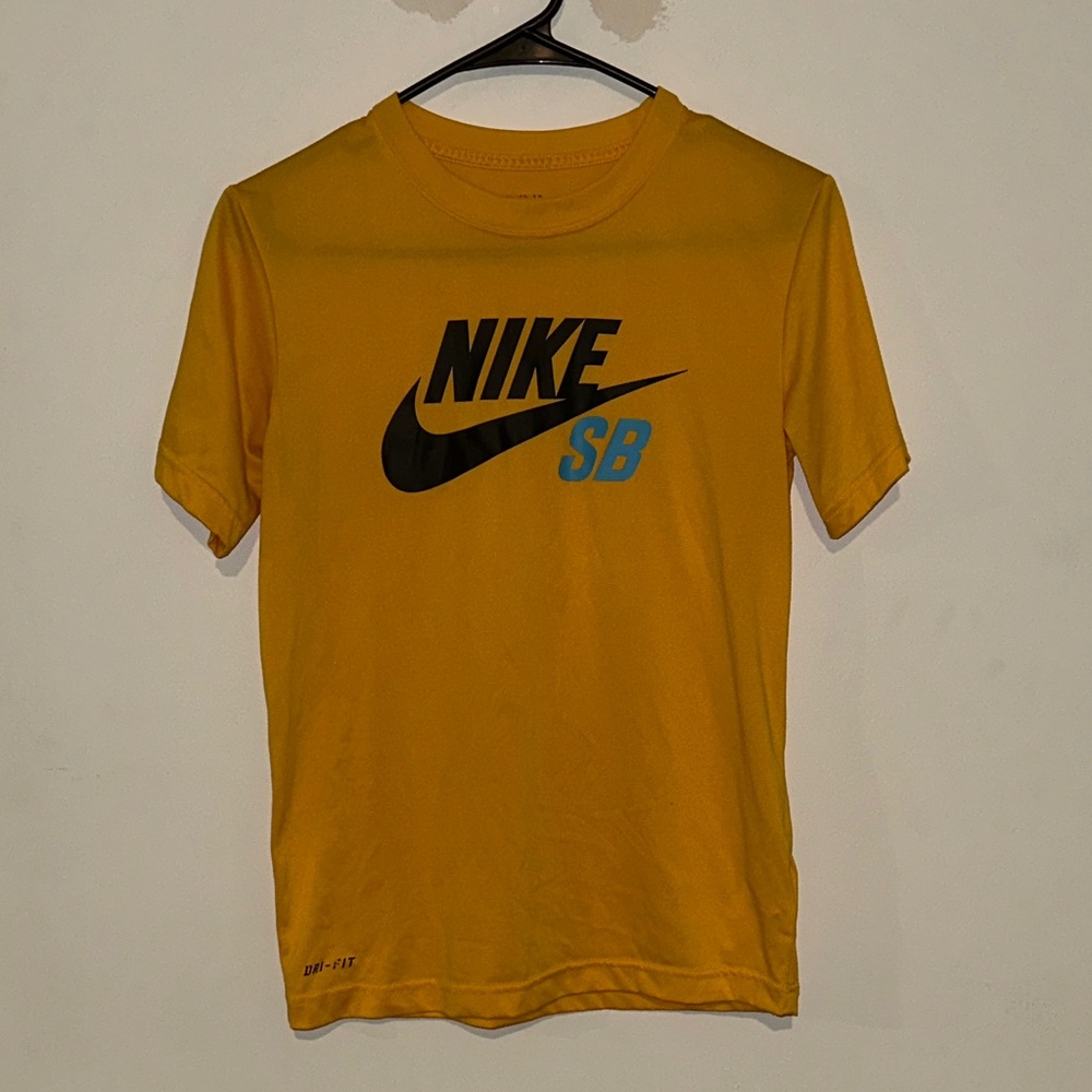 Nike SB Yellow Short Sleeve Tee